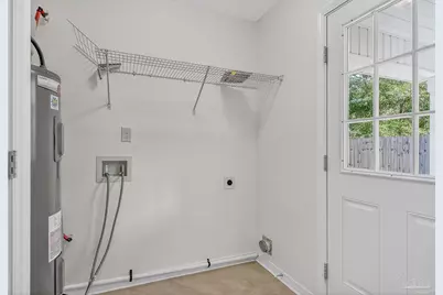 1906 Albany Ave, Pensacola, FL 32507 - Photo 17