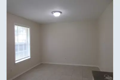 4738 Live Oak Ln, Pace, FL 32571 - Photo 9