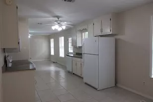 4738 Live Oak Ln, Pace, FL 32571 - Photo 15