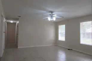 4738 Live Oak Ln, Pace, FL 32571 - Photo 5