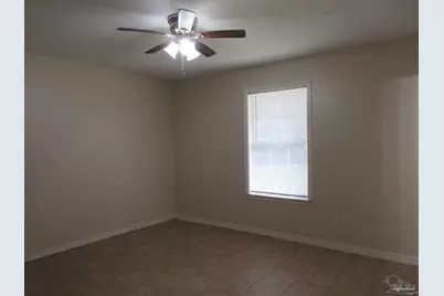 4738 Live Oak Ln, Pace, FL 32571 - Photo 17