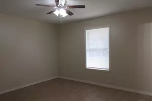 4738 Live Oak Ln, Pace, FL 32571 - Photo 17