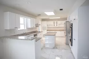 2315 Summit Blvd, Pensacola, FL 32503 - Photo 15