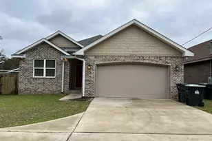 12521 Lillian Hwy, Pensacola, FL 32506 - Photo 1