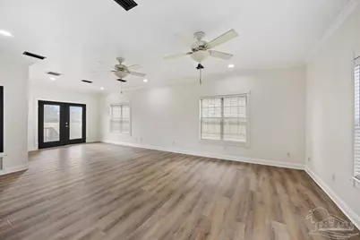 4133 Lawrence Ave, Pace, FL 32571 - Photo 9