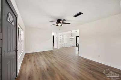 4133 Lawrence Ave, Pace, FL 32571 - Photo 5