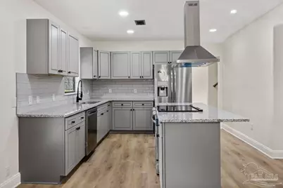 4133 Lawrence Ave, Pace, FL 32571 - Photo 13