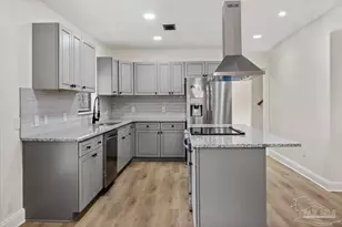 4133 Lawrence Ave, Pace, FL 32571 - Photo 13