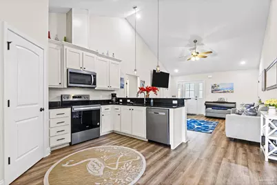 7911 Twin Lake Dr, Milton, FL 32583 - Photo 13