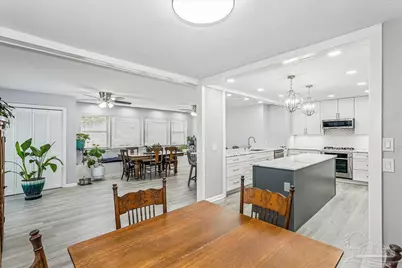 212 Euclid St, Pensacola, FL 32503 - Photo 9