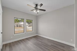 5521 Chenier Dr, Gulf Breeze, FL 32563 - Photo 25