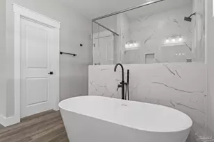 5521 Chenier Dr, Gulf Breeze, FL 32563 - Photo 33