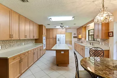 219 Man O War Cir, Cantonment, FL 32533 - Photo 3