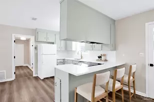 5621 Galvez Rd, Pensacola, FL 32507 - Photo 11