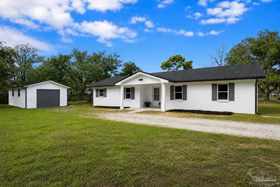 5621 Galvez Rd, Pensacola, FL 32507 - Photo 1