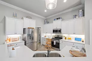 4733 Foxtail Palm Dr, Gulf Breeze, FL 32563 - Photo 9