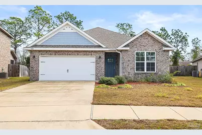 1940 Cambridge Park Dr, Gulf Breeze, FL 32563 - Photo 1