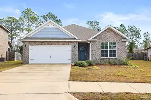 1940 Cambridge Park Dr, Gulf Breeze, FL 32563 - Photo 1