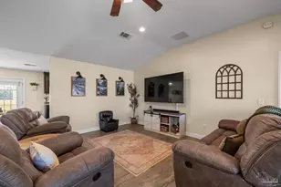 8022 8 Mile Creek Rd, Pensacola, FL 32526 - Photo 5