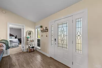 8022 Eight Mile Creek Rd, Pensacola, FL 32526 - Photo 3