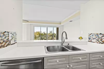 1700 Scenic Hwy #403, Pensacola, FL 32503 - Photo 13