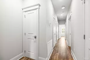 19 W Strong St, Pensacola, FL 32502 - Photo 21