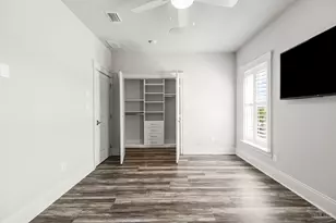 19 W Strong St, Pensacola, FL 32502 - Photo 35