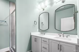 19 W Strong St, Pensacola, FL 32502 - Photo 29