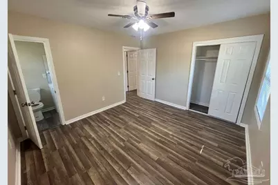 1135 E Burgess Rd, Pensacola, FL 32504 - Photo 7