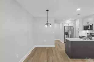 721 W Jordan St, Pensacola, FL 32501 - Photo 17