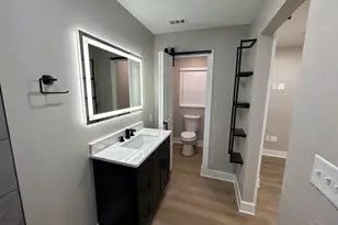 721 W Jordan St, Pensacola, FL 32501 - Photo 9