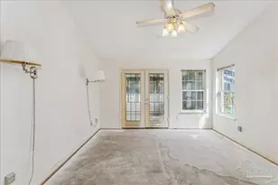 100 Oviedo St, Gulf Breeze, FL 32561 - Photo 19