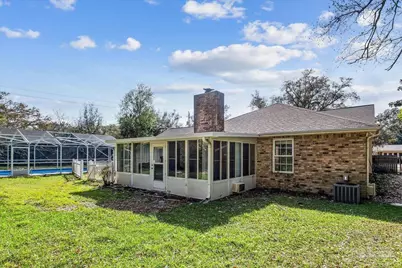 100 Oviedo St, Gulf Breeze, FL 32561 - Photo 39