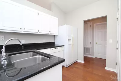 5029 Lantana Dr, Gulf Breeze, FL 32563 - Photo 9