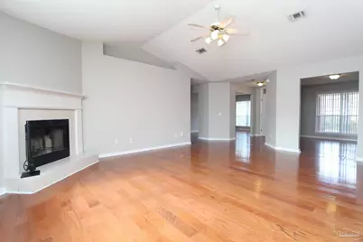 5029 Lantana Dr, Gulf Breeze, FL 32563 - Photo 3