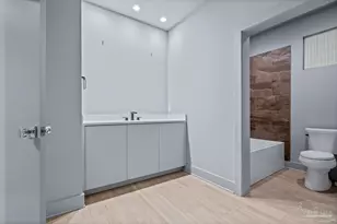 1471 E Moreno St, Pensacola, FL 32503 - Photo 51