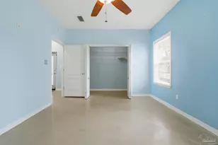 542 S 1st St, Pensacola, FL 32507 - Photo 23