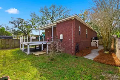 542 S 1st St, Pensacola, FL 32507 - Photo 43
