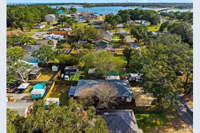 542 S 1st St, Pensacola, FL 32507 - Photo 51