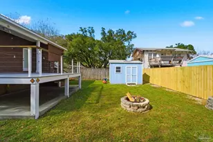 542 S 1st St, Pensacola, FL 32507 - Photo 35