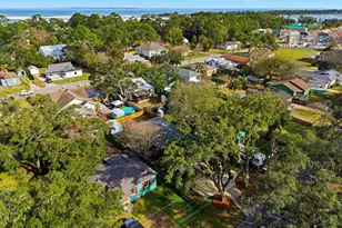 542 S 1st St, Pensacola, FL 32507 - Photo 45