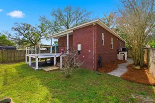 542 S 1st St, Pensacola, FL 32507 - Photo 39