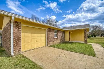 336 Crestfield Cir, Cantonment, FL 32533 - Photo 7