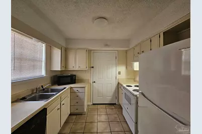 5604 Scotland Ter, Pensacola, FL 32526 - Photo 3