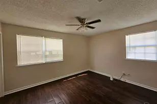 5604 Scotland Terrace, Pensacola, FL 32526 - Photo 5