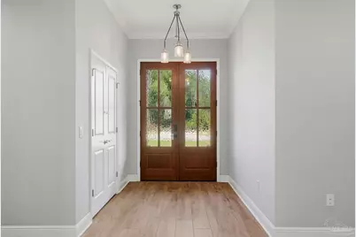 1163 Wensel Dr, Cantonment, FL 32533 - Photo 9