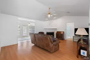 2840 Semoran Ct, Pensacola, FL 32503 - Photo 9