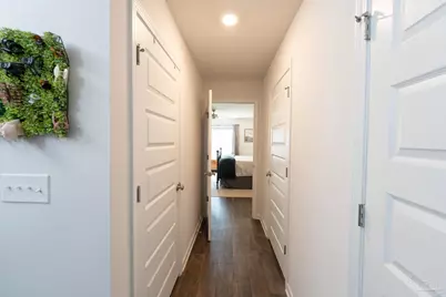 7337 Lakeside Oak Ct, Pensacola, FL 32526 - Photo 5