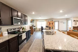 7337 Lakeside Oak Ct, Pensacola, FL 32526 - Photo 3