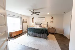 7337 Lakeside Oak Ct, Pensacola, FL 32526 - Photo 3